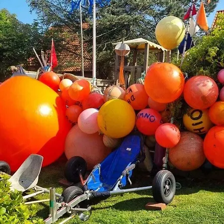 Casa de Férias De Seekobb -beachgoers